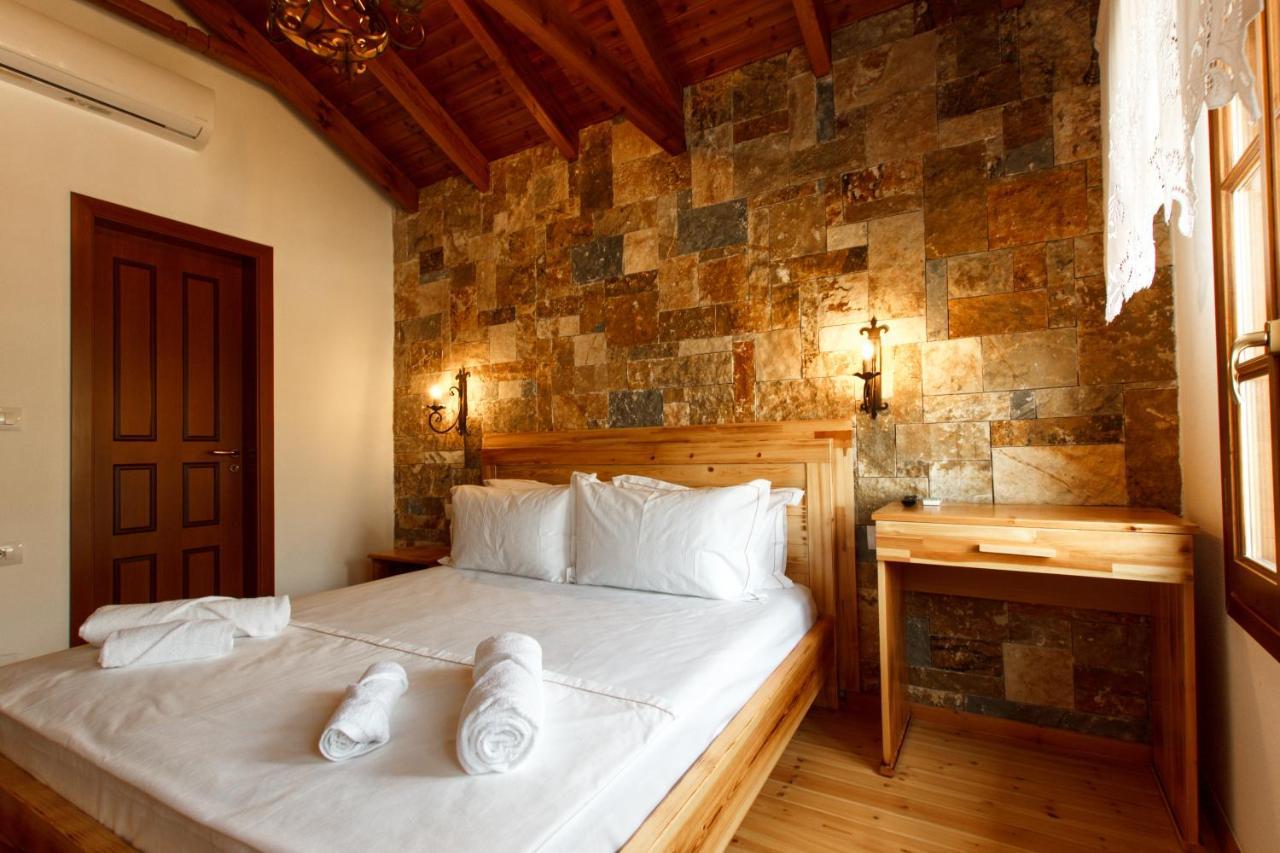 Sarajet 1821 Hotel Gjirokastër