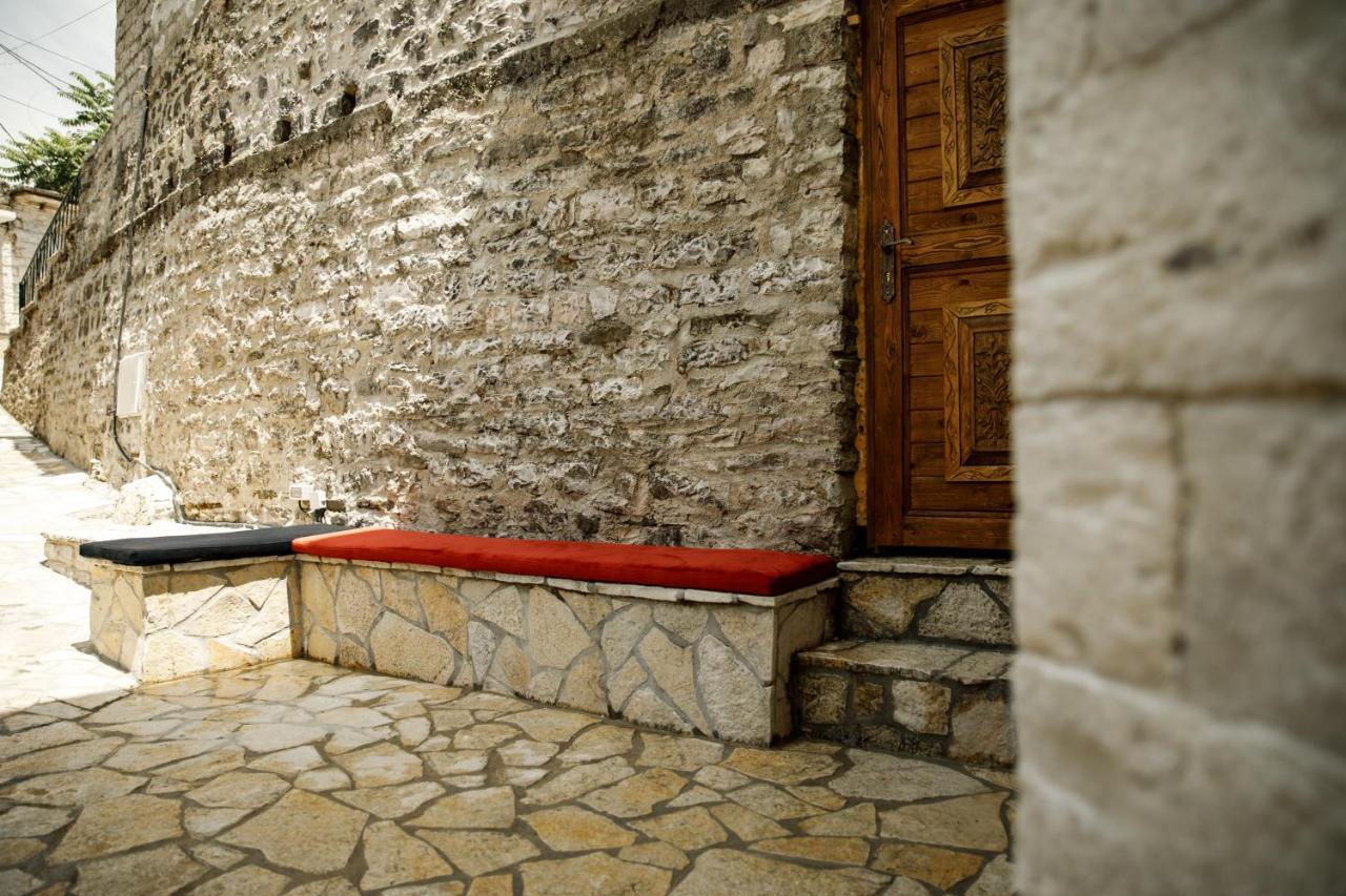 Sarajet 1821 Gjirokastër