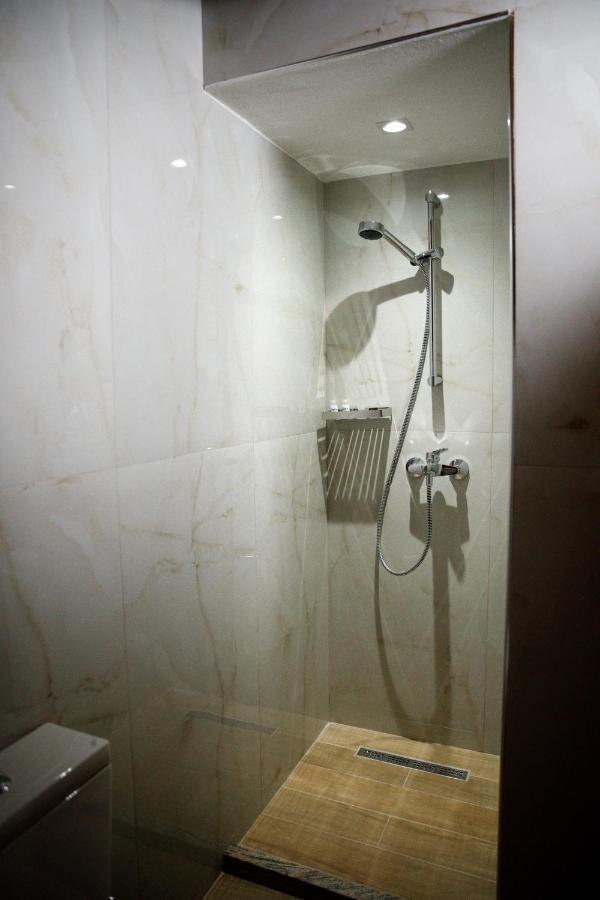 Hotel Sarajet 1821 *