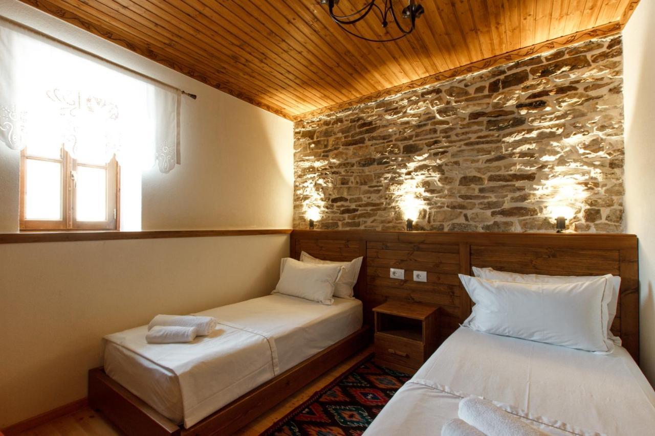 Hotel Sarajet 1821 Gjirokastër